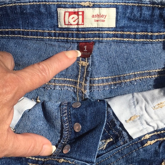 Lei Button Up Jean Shorts Junior Size 1 - Picture 4 of 6